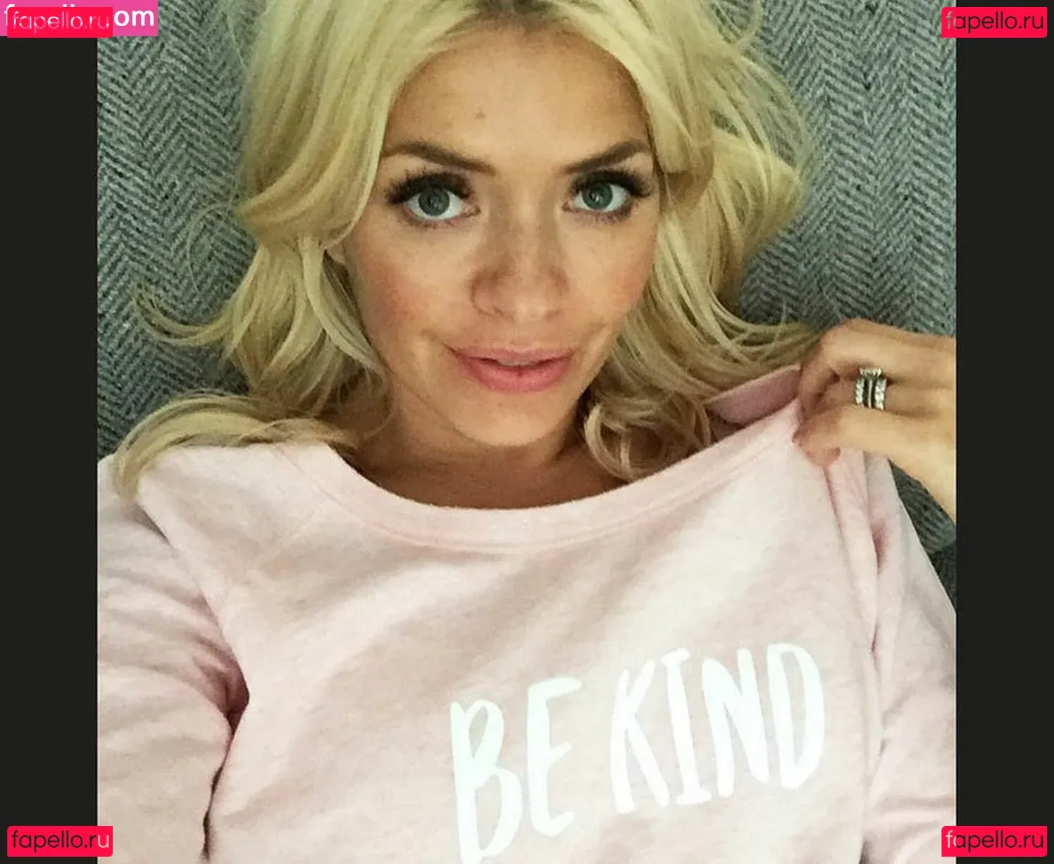 Holly Willoughby Onlyfans Photo Gallery 