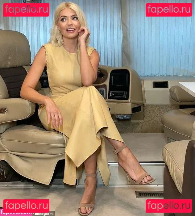 Holly Willoughby Onlyfans Photo Gallery 