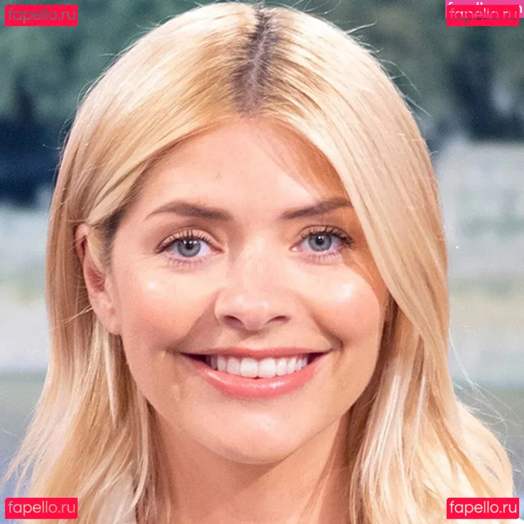 Holly Willoughby Onlyfans Photo Gallery 