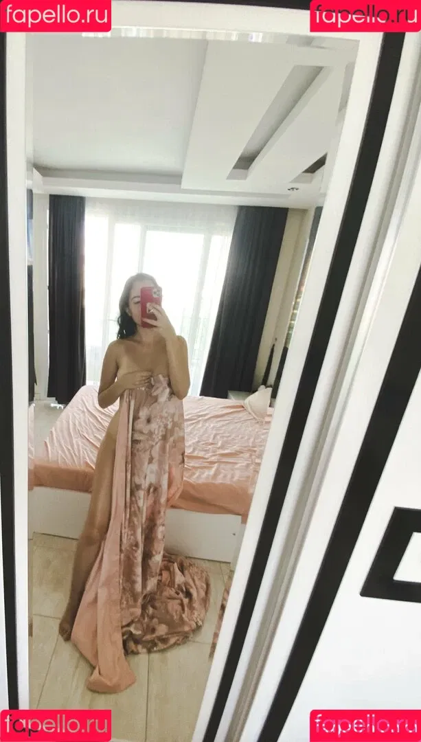 lmytee Onlyfans Photo Gallery 