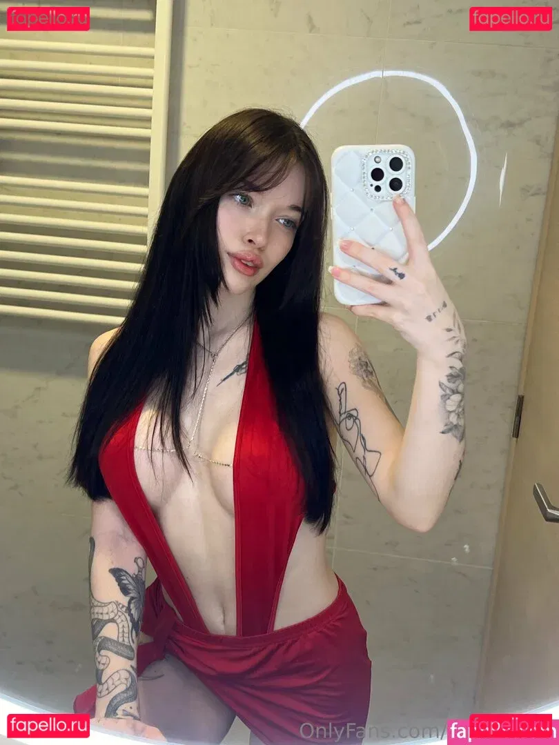 narumi18y Onlyfans Photo Gallery 