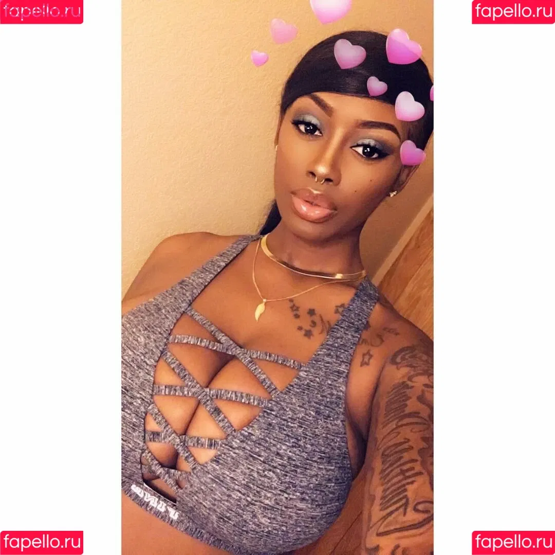 NonnieBaby Onlyfans Photo Gallery 