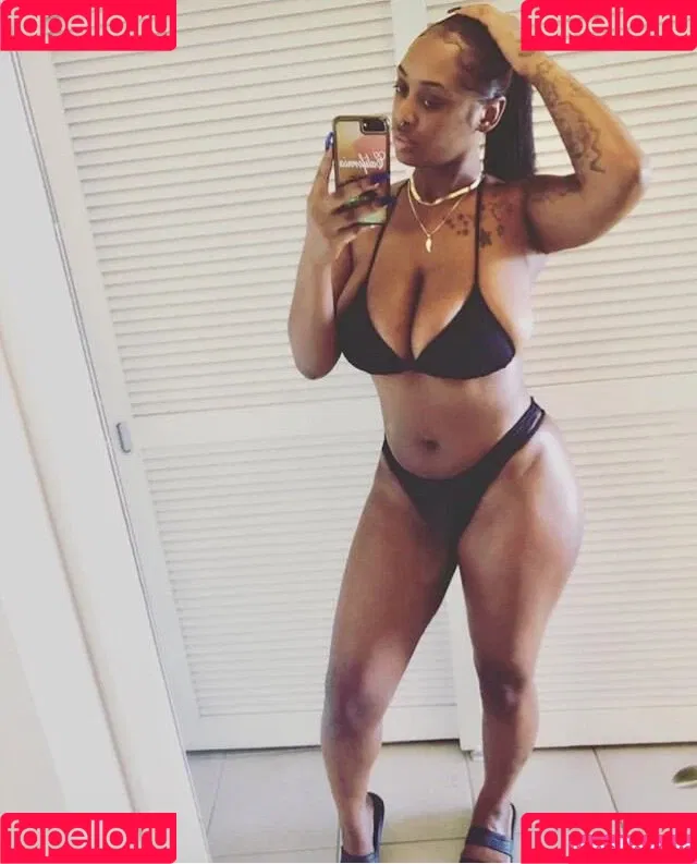 NonnieBaby Onlyfans Photo Gallery 