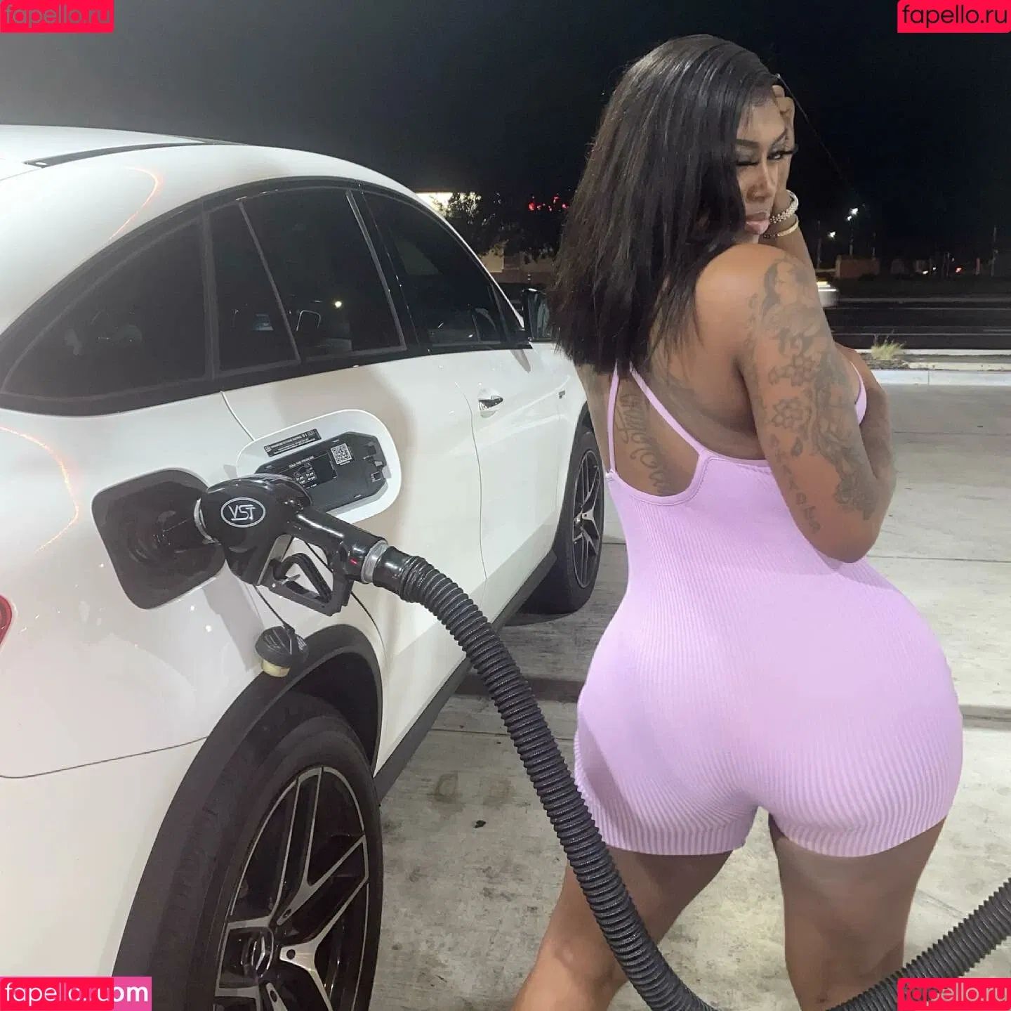 NonnieBaby Onlyfans Photo Gallery 