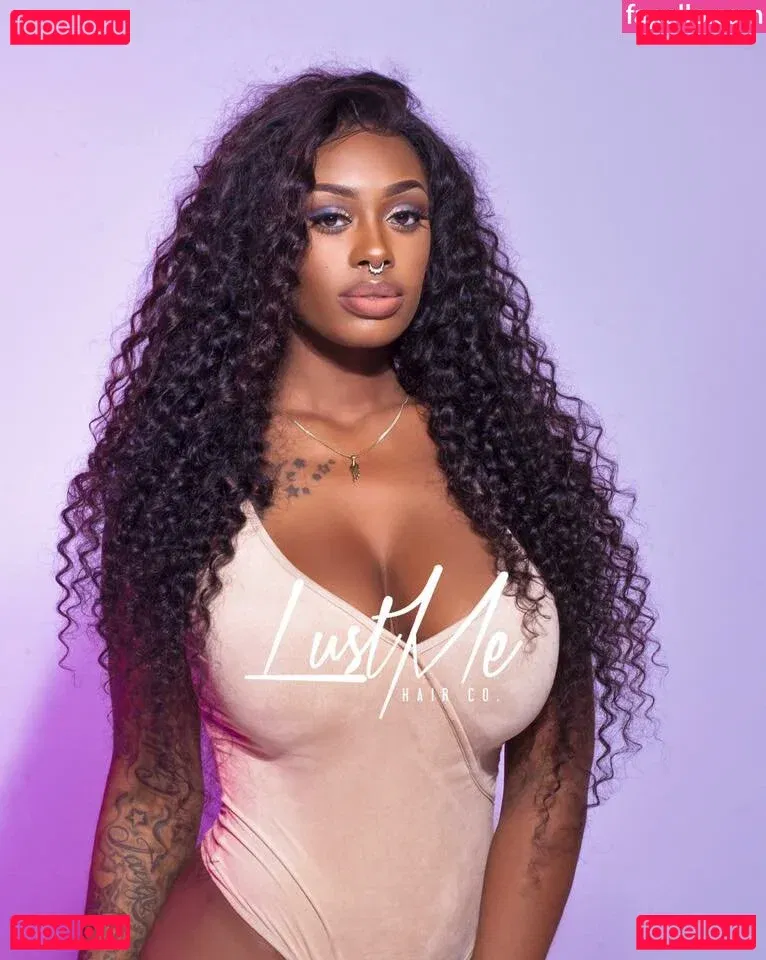 NonnieBaby Onlyfans Photo Gallery 