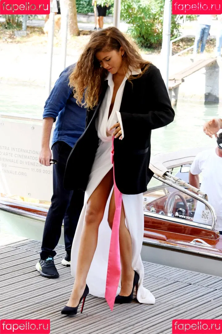 Zendaya Onlyfans Photo Gallery 