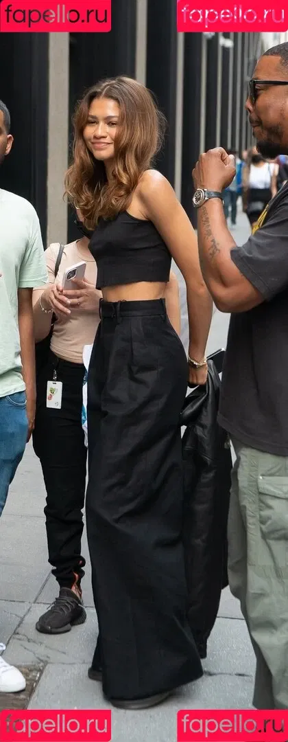 Zendaya Onlyfans Photo Gallery 