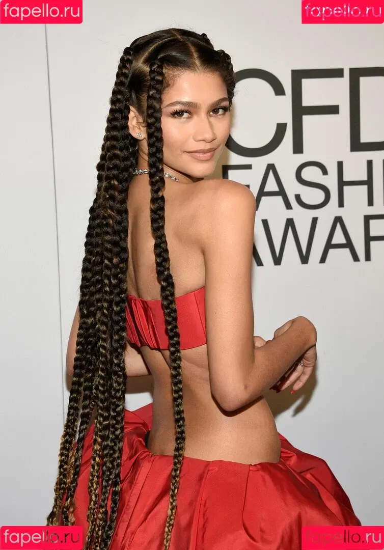 Zendaya Onlyfans Photo Gallery 