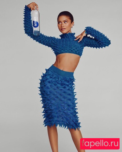 Zendaya Onlyfans Photo Gallery 