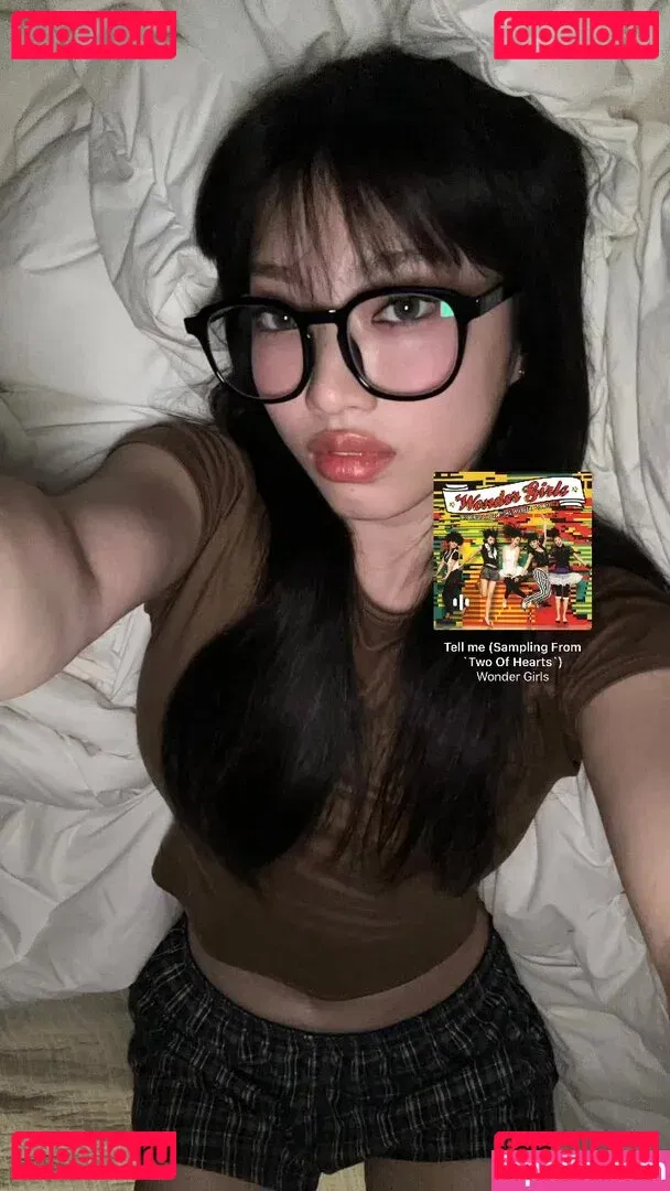 Yujin Onlyfans Photo Gallery 