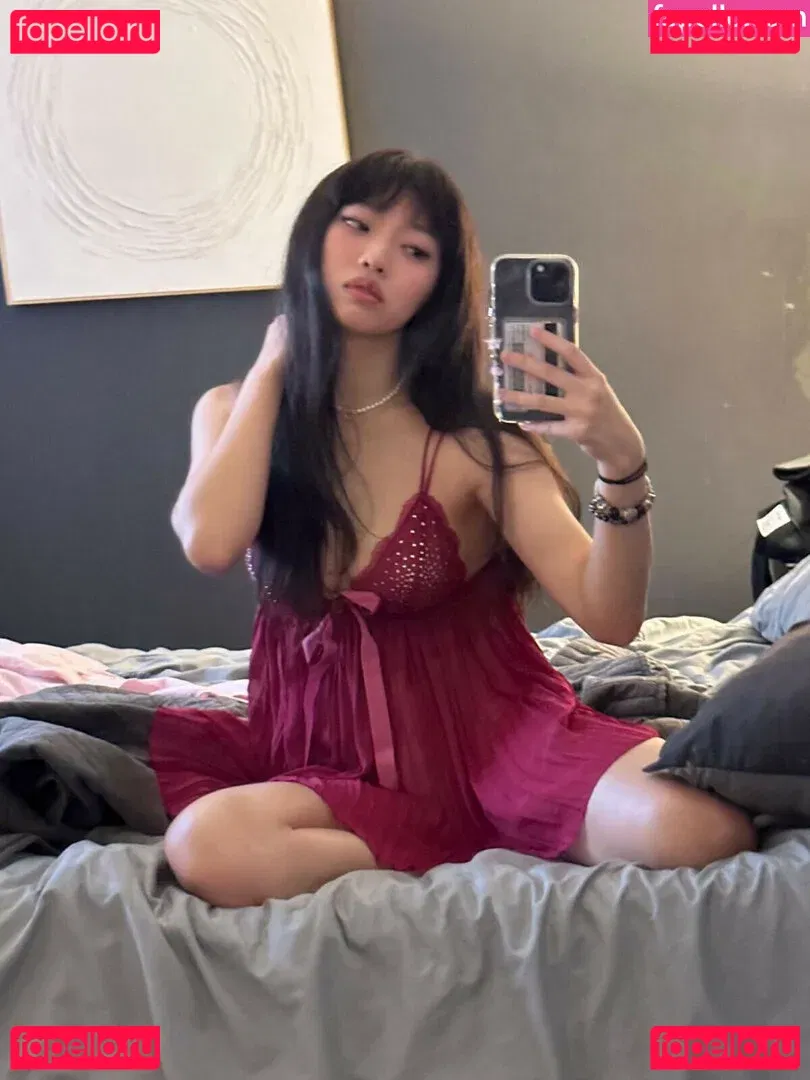 Yujin Onlyfans Photo Gallery 