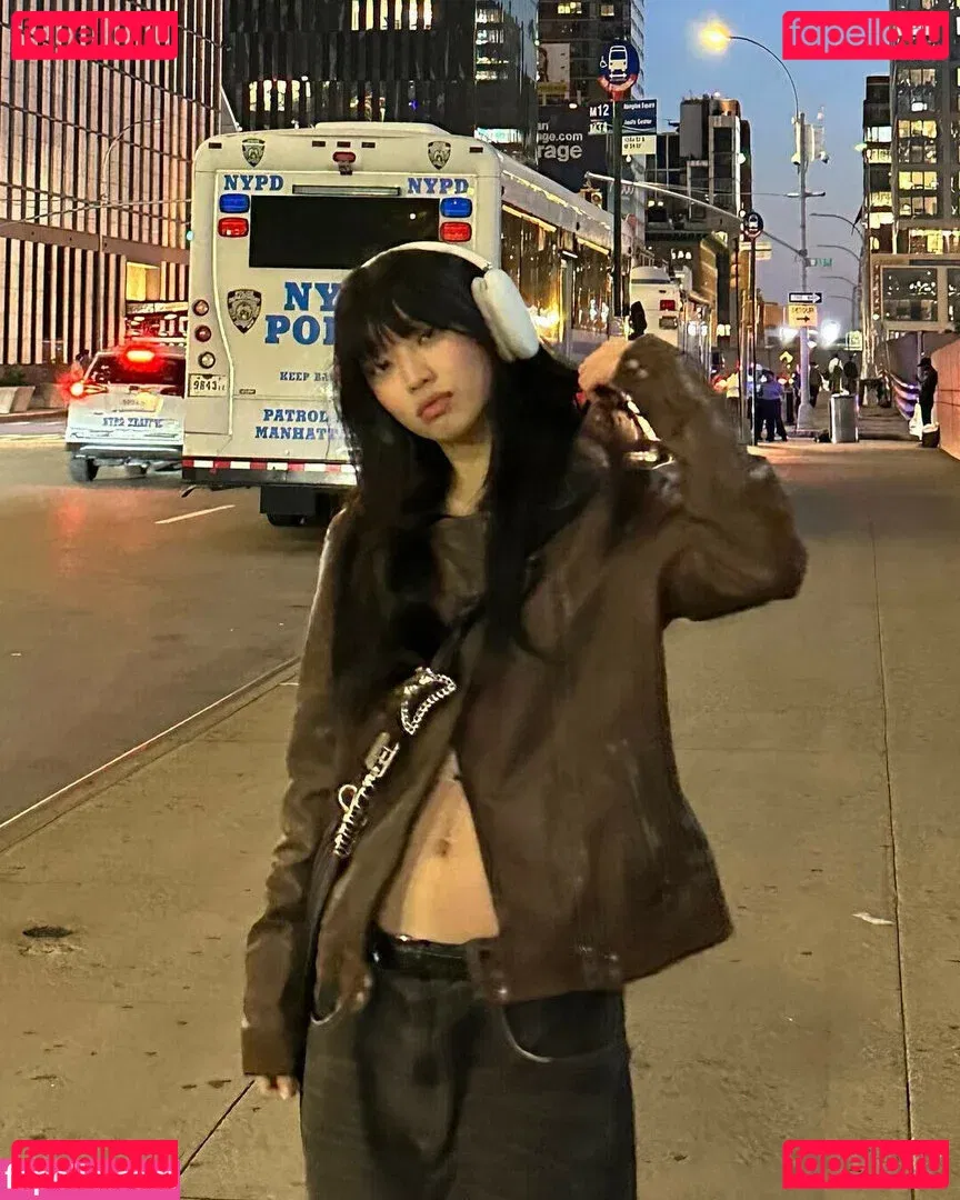 Yujin Onlyfans Photo Gallery 