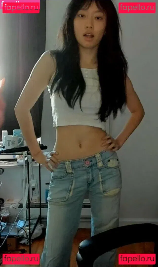 Yujin Onlyfans Photo Gallery 