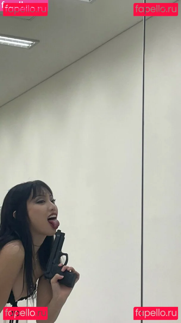 Yujin Onlyfans Photo Gallery 