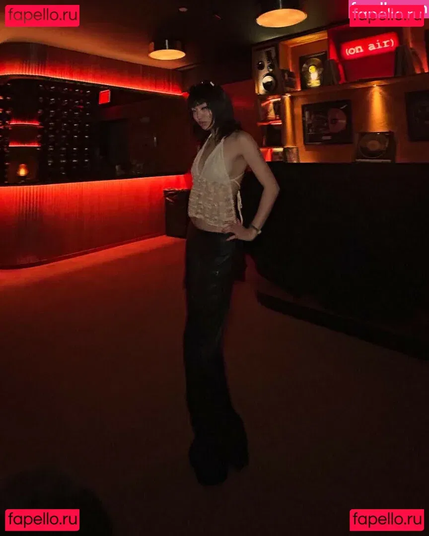 Yujin Onlyfans Photo Gallery 