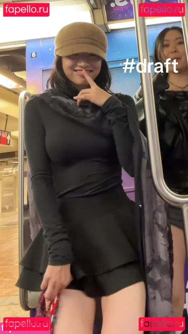 Yujin Onlyfans Photo Gallery 