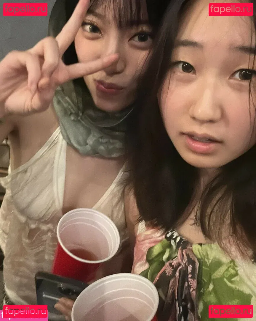 Yujin Onlyfans Photo Gallery 