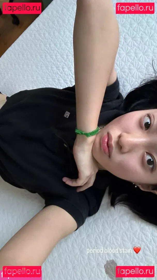 Yujin Onlyfans Photo Gallery 