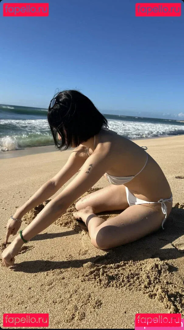 Yujin Onlyfans Photo Gallery 