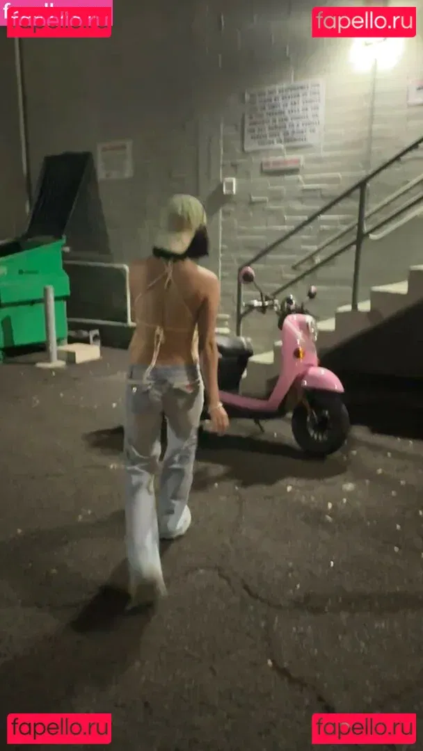 Yujin Onlyfans Photo Gallery 