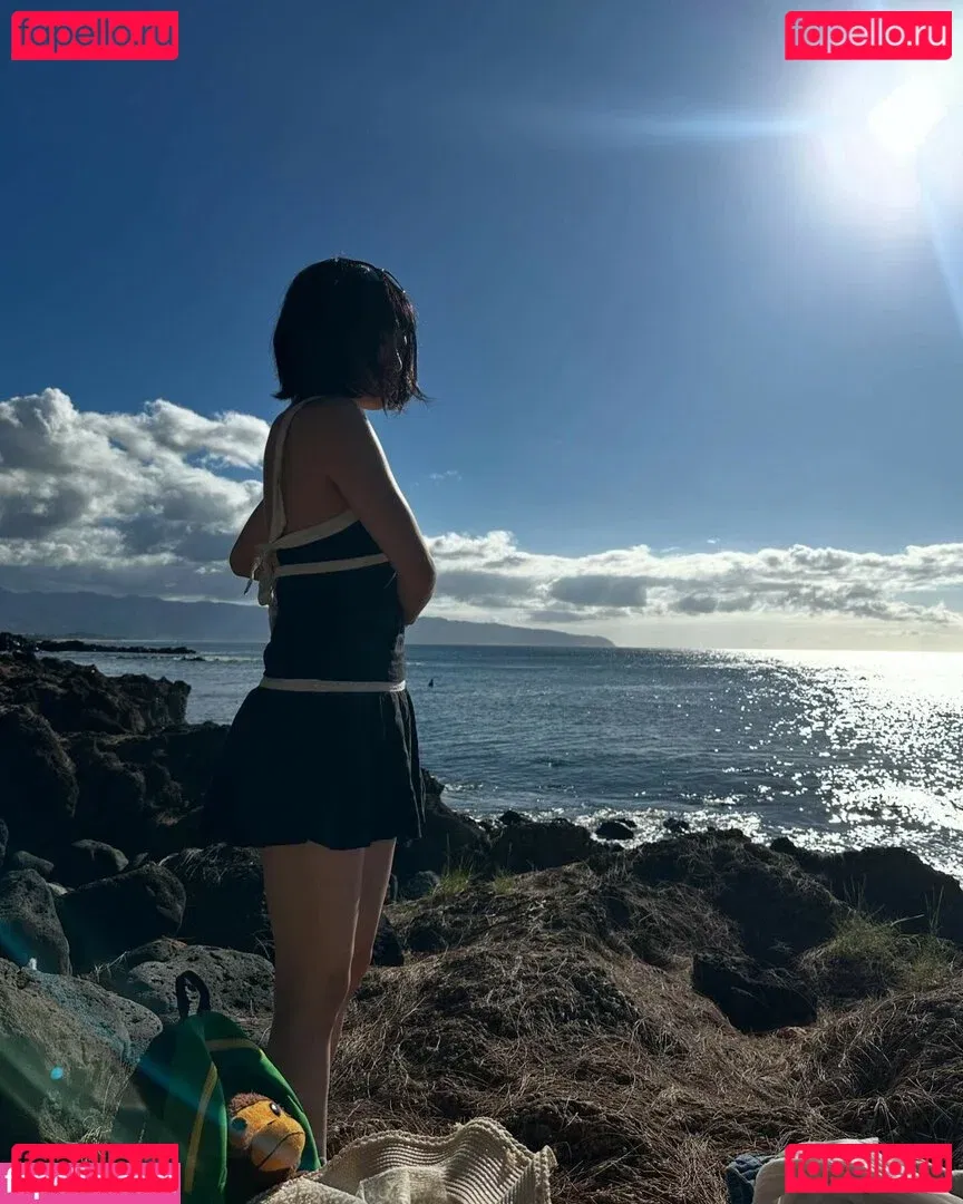 Yujin Onlyfans Photo Gallery 