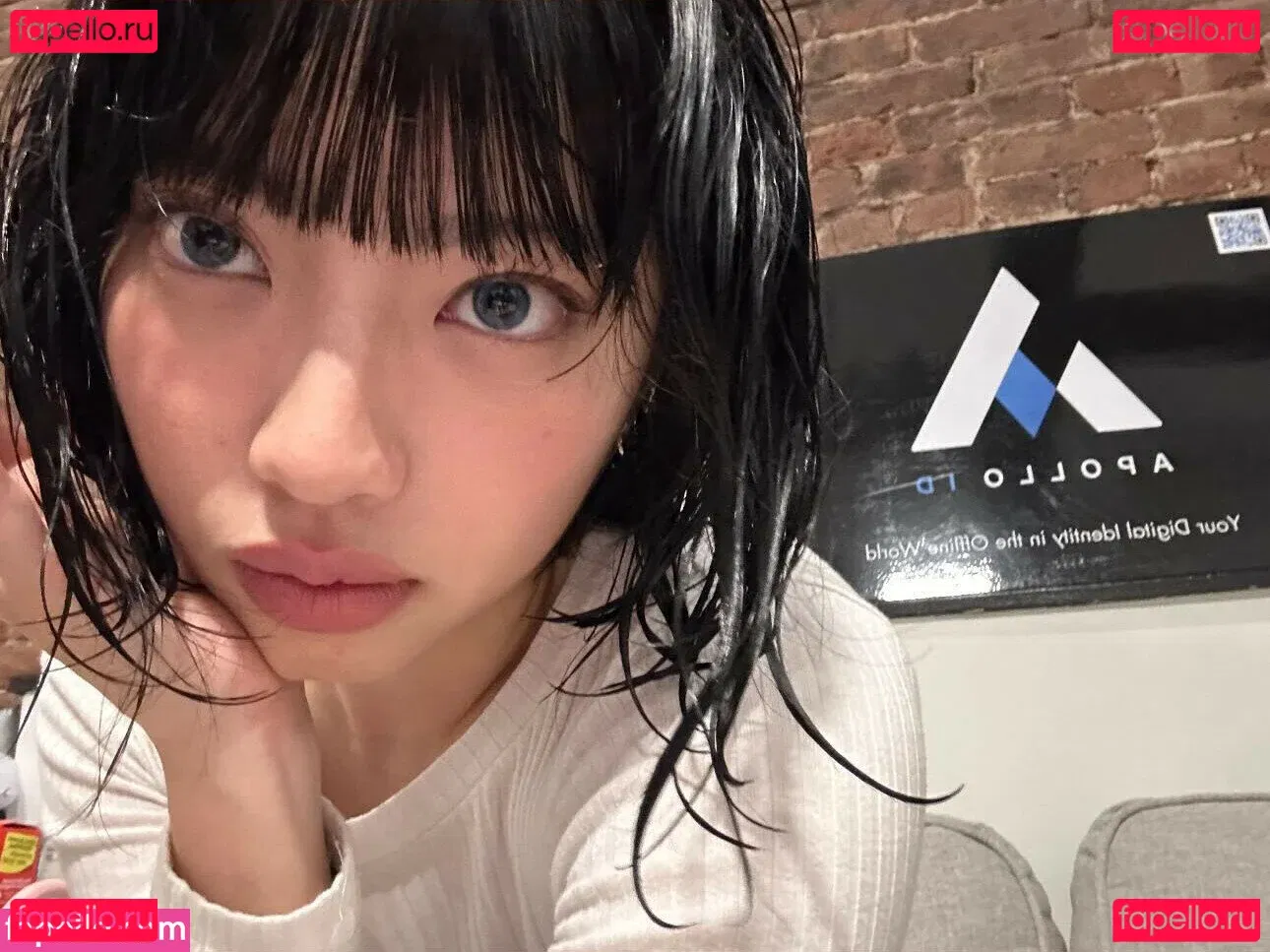 Yujin Onlyfans Photo Gallery 