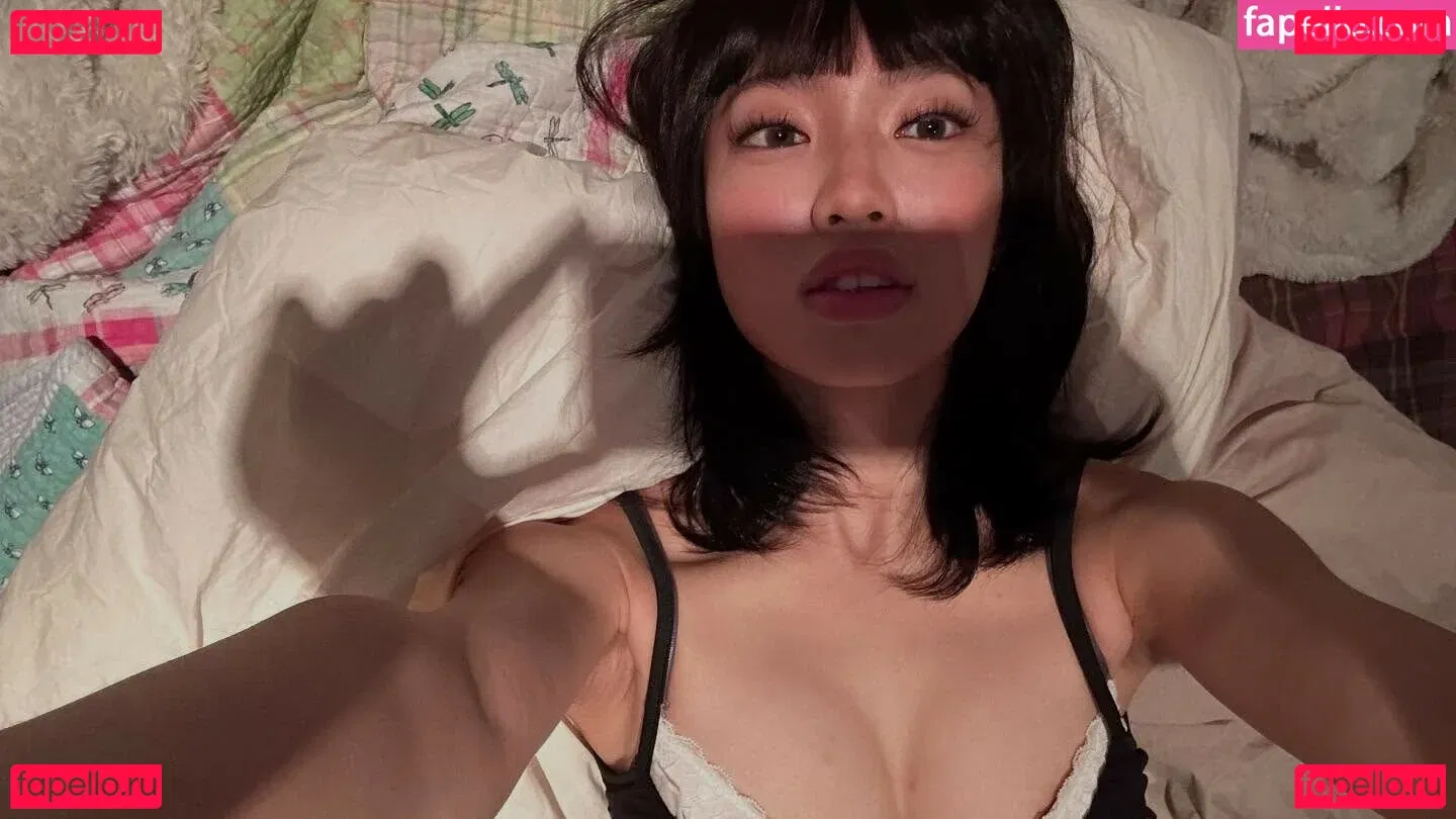 Yujin Onlyfans Photo Gallery 