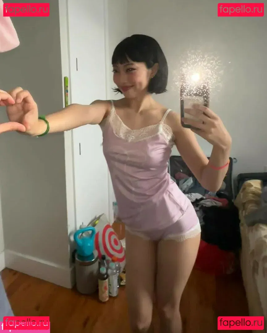 Yujin Onlyfans Photo Gallery 