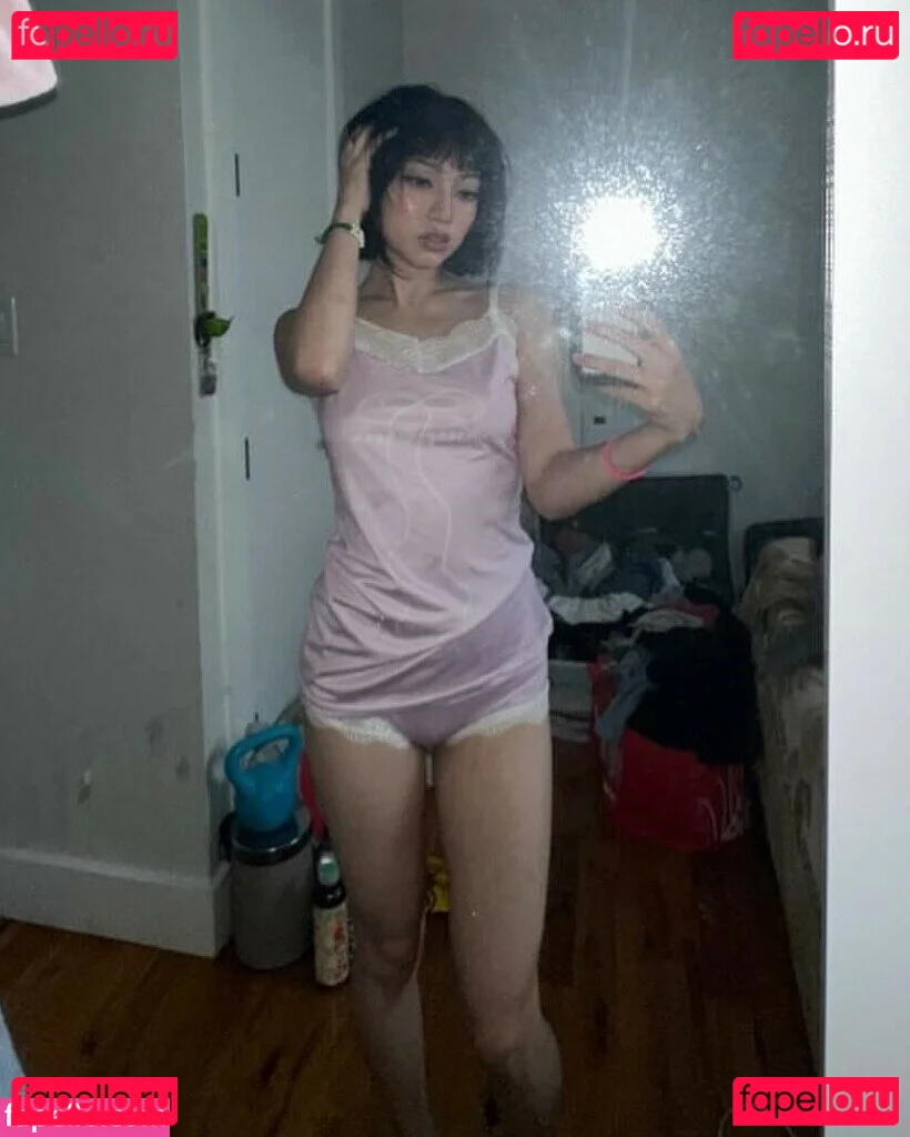 Yujin Onlyfans Photo Gallery 