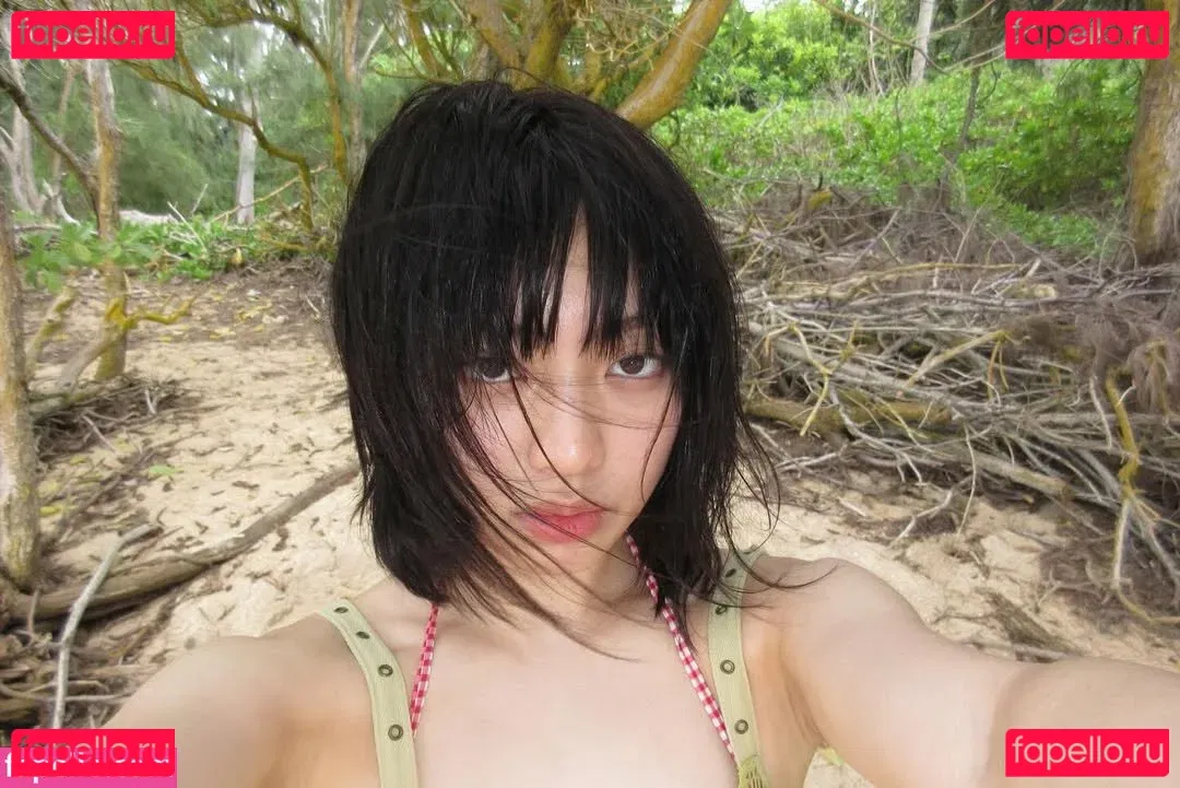 Yujin Onlyfans Photo Gallery 