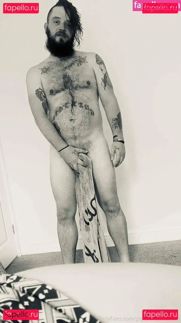 piperandbearded Onlyfans Photo Gallery 