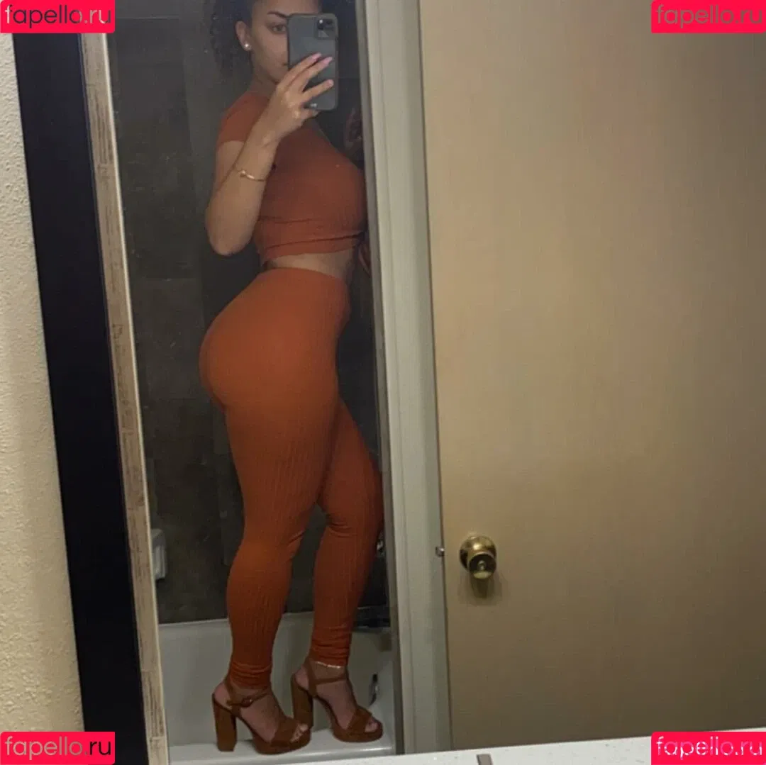 Kennedy Norwood Onlyfans Photo Gallery 
