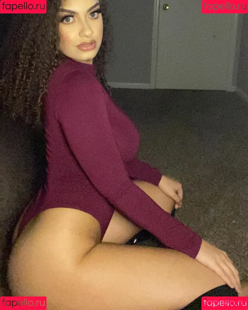 Kennedy Norwood Onlyfans Photo Gallery 
