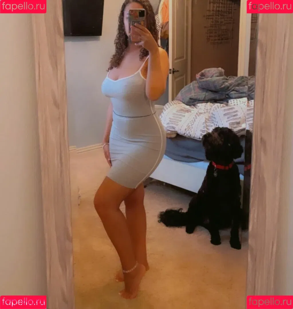 Kennedy Norwood Onlyfans Photo Gallery 