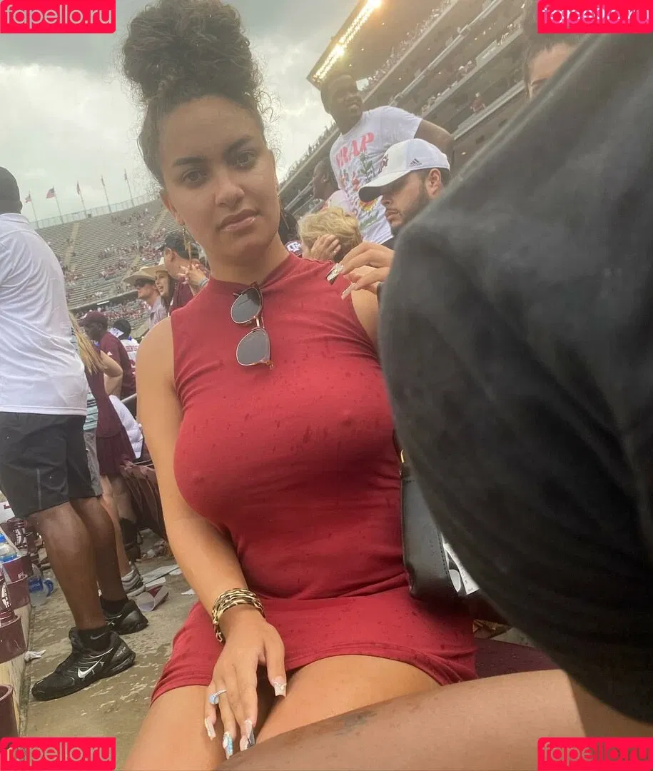 Kennedy Norwood Onlyfans Photo Gallery 