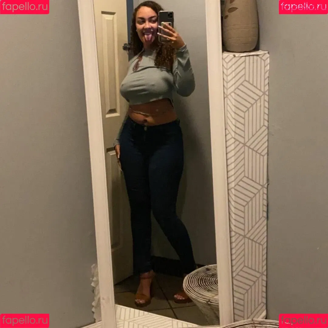 Kennedy Norwood Onlyfans Photo Gallery 