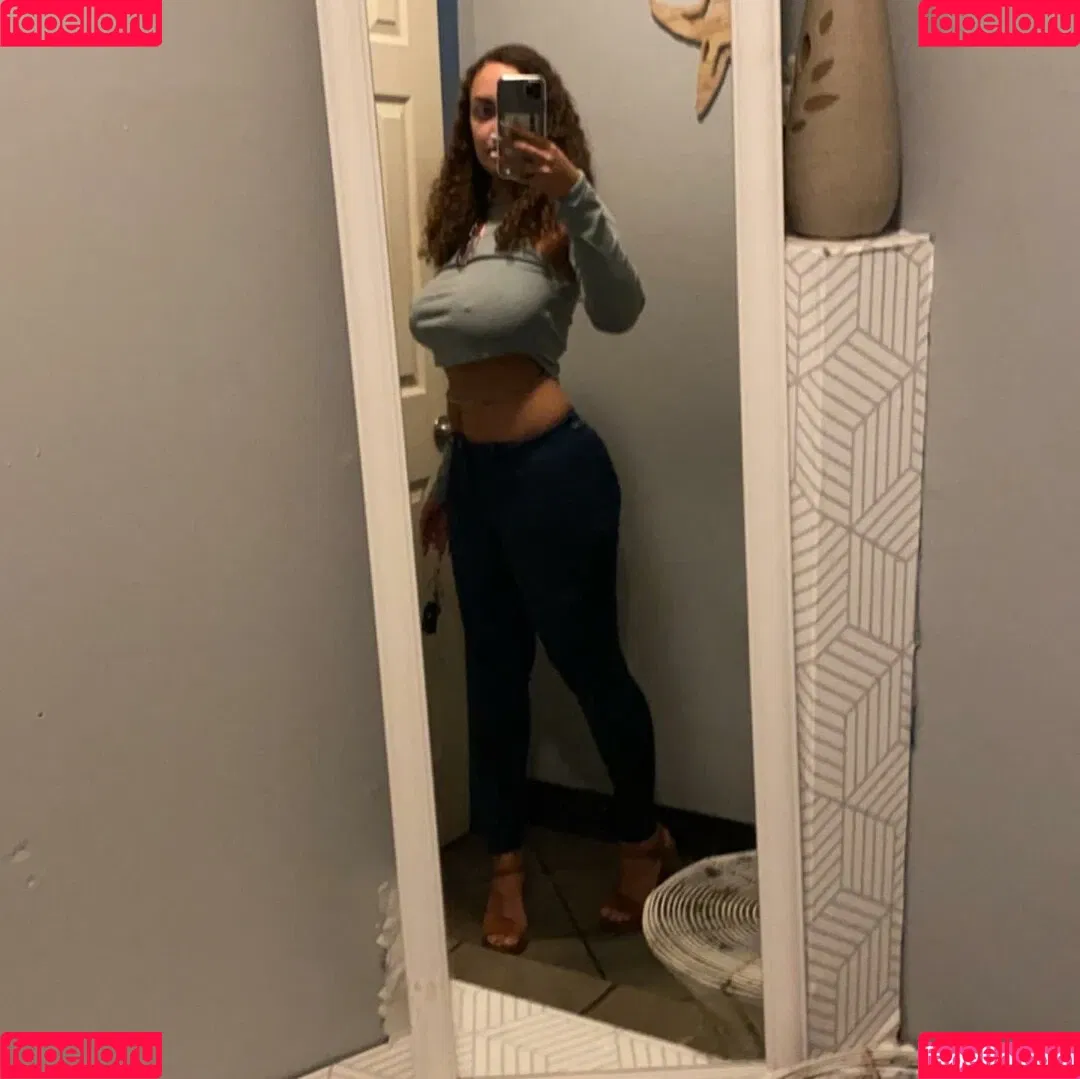 Kennedy Norwood Onlyfans Photo Gallery 