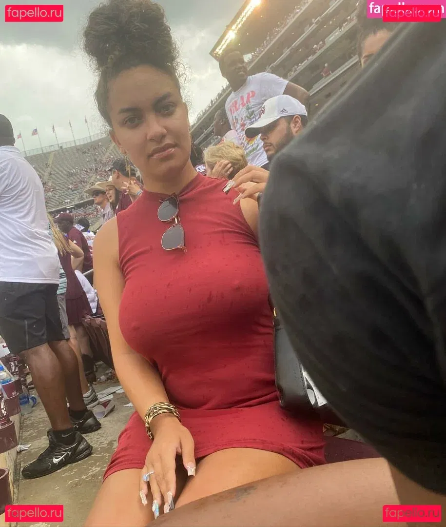 Kennedy Norwood Onlyfans Photo Gallery 