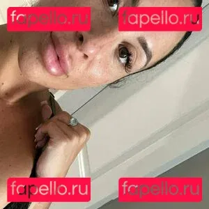 cocomarie19 Onlyfans Photo Gallery 