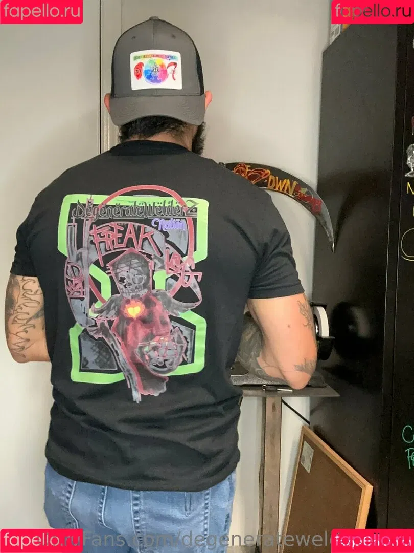 degeneratewelder0321 Onlyfans Photo Gallery 