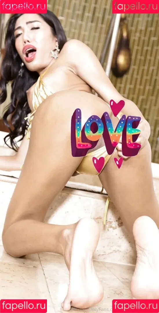 ladyboyxmos Onlyfans Photo Gallery 