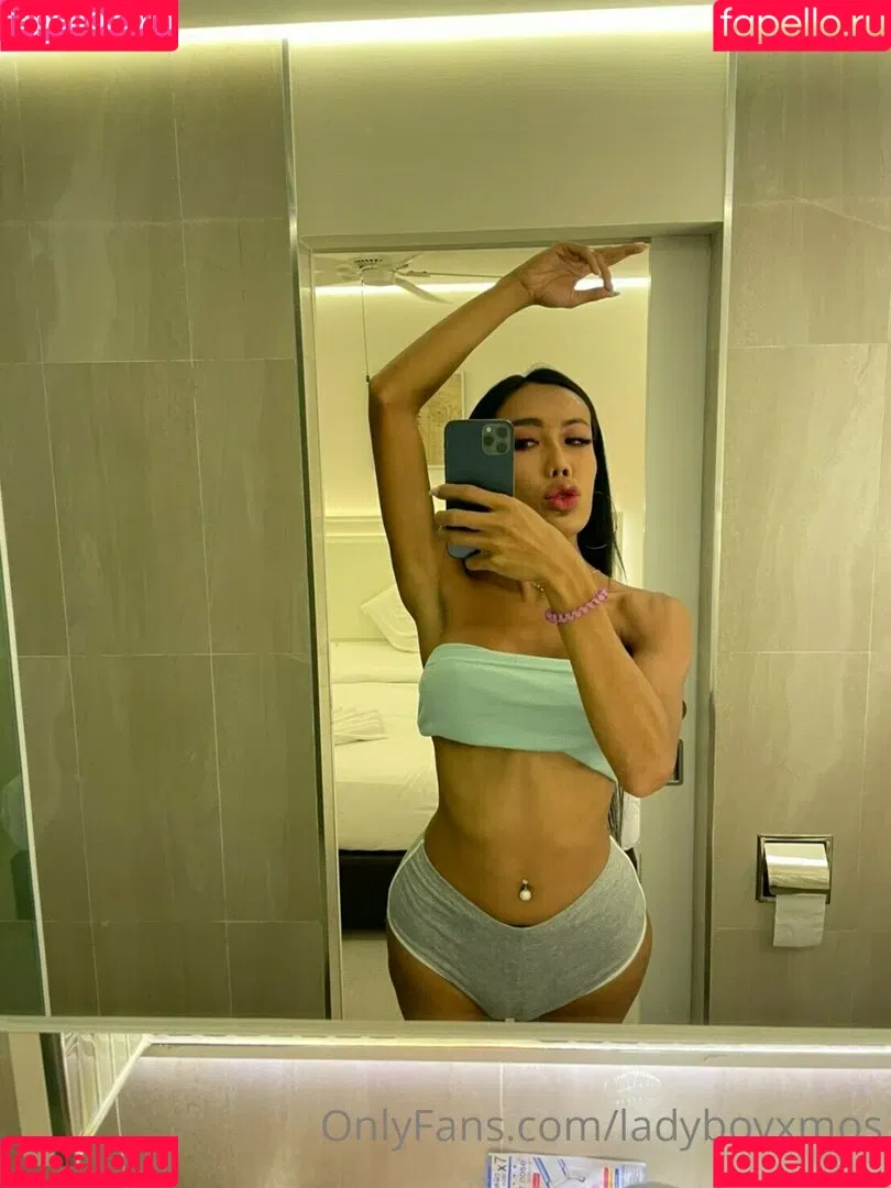 ladyboyxmos Onlyfans Photo Gallery 