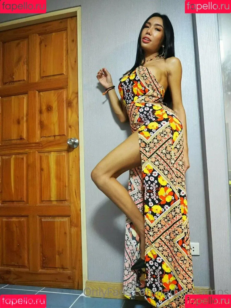 ladyboyxmos Onlyfans Photo Gallery 