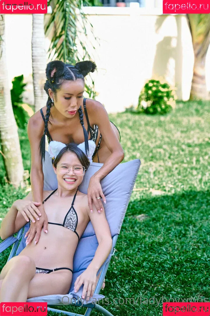 ladyboyxmos Onlyfans Photo Gallery 