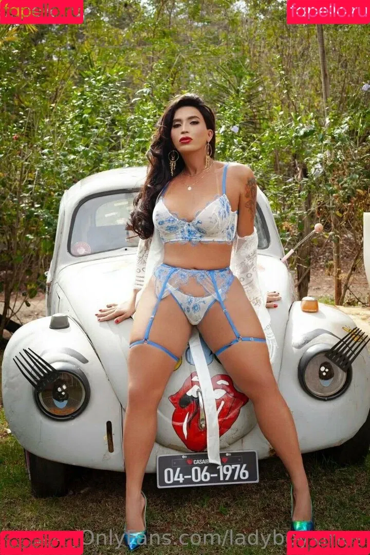 ladyboyxmos Onlyfans Photo Gallery 