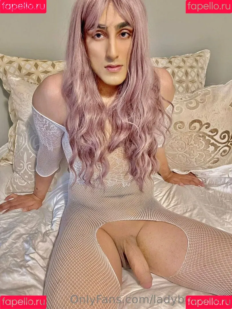ladyboyxmos Onlyfans Photo Gallery 