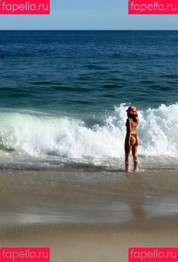 Bruna Marquezine Onlyfans Photo Gallery 