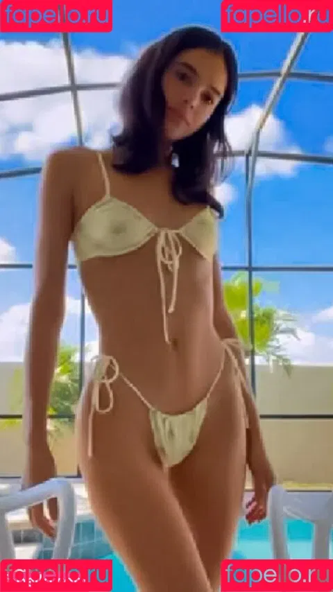Bruna Marquezine Onlyfans Photo Gallery 