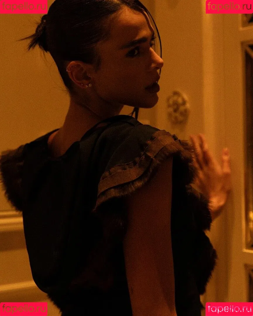 Bruna Marquezine Onlyfans Photo Gallery 