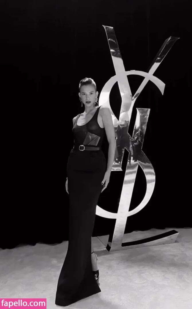 Bruna Marquezine Onlyfans Photo Gallery 